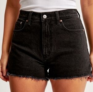 Abercrombie Curve Love Hi rise Mom Short NWT